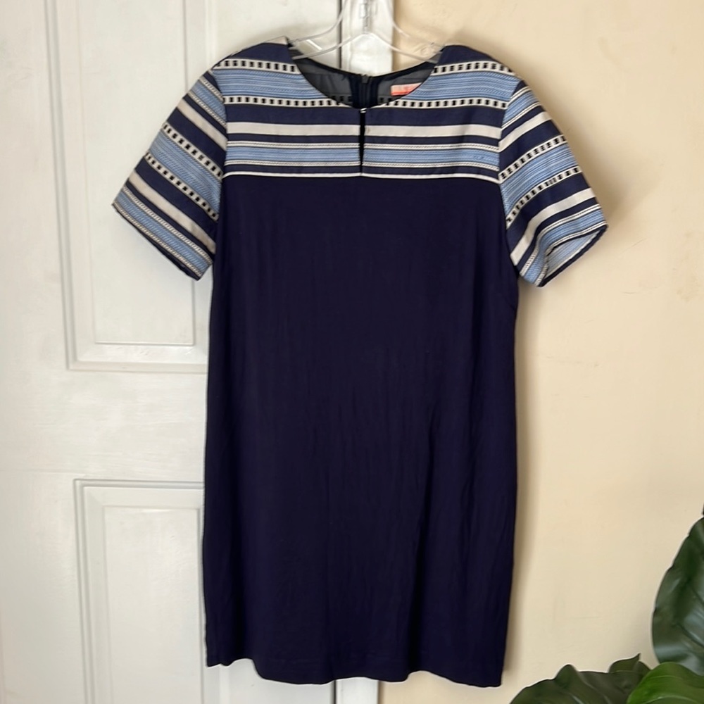 Vilagallo Vediana Blue Striped
Jacquard Dress Size L
